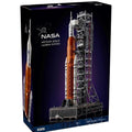 NASA Artemis SLS 10341