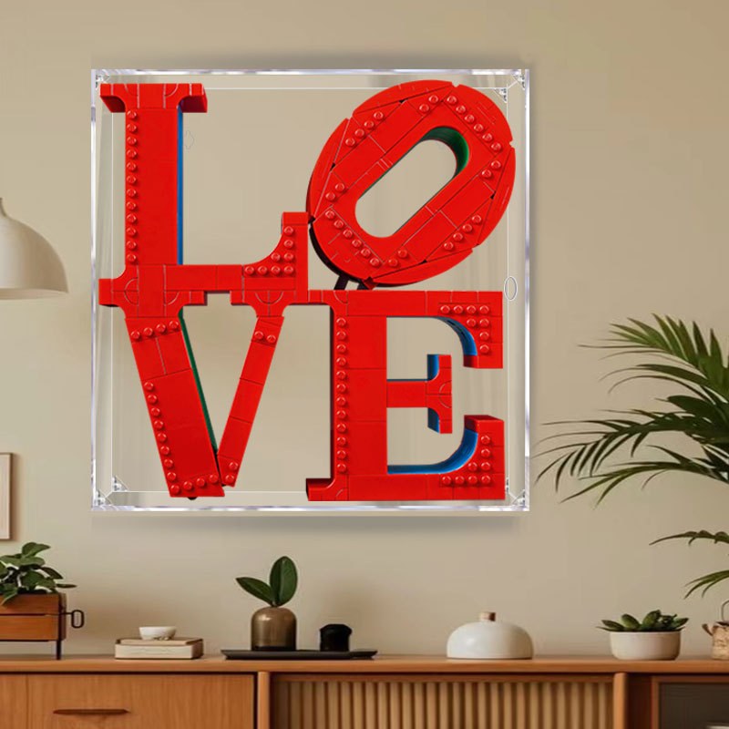LOVE Sculpture 31214