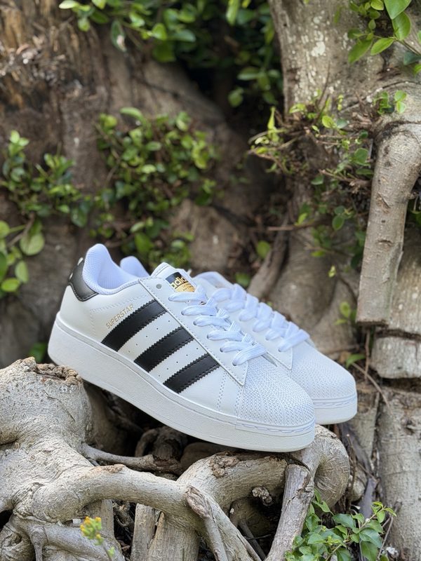 AD Originals Superstar