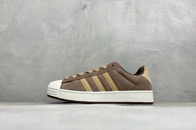 AD Originals Superstar