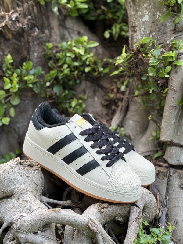 AD Originals Superstar