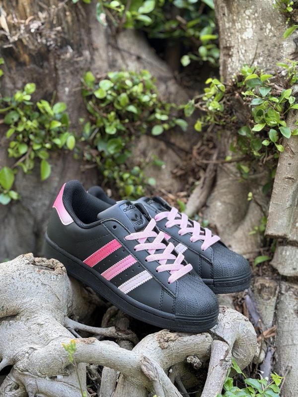 AD Originals Superstar