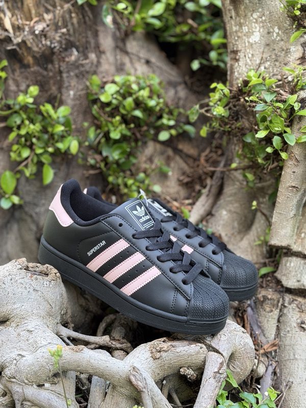 AD Originals Superstar