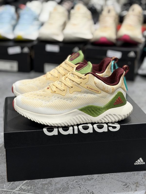 Adidas AlphaBounce Beyond M