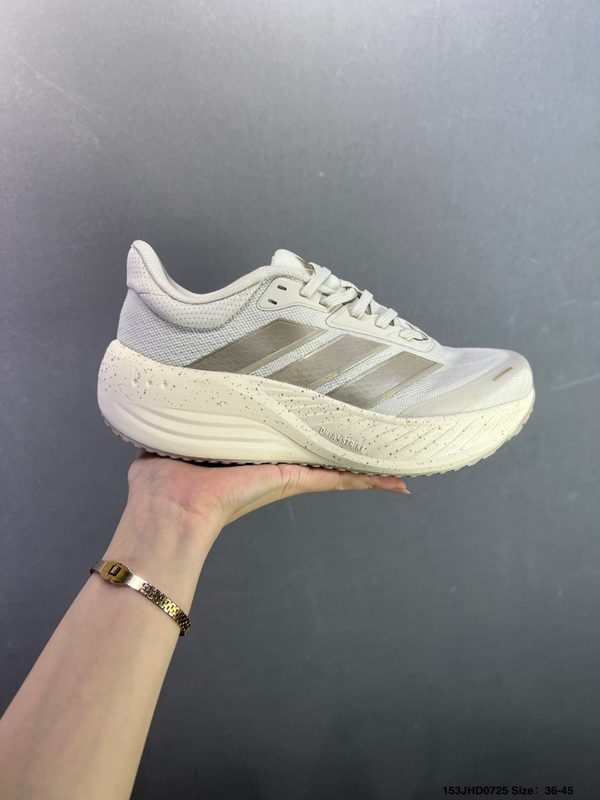 Adidas CUSHIONNOVA