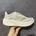 Adidas CUSHIONNOVA