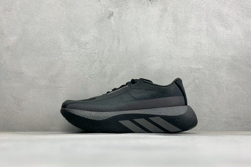 Adidas Hyperboost EDGE Boost