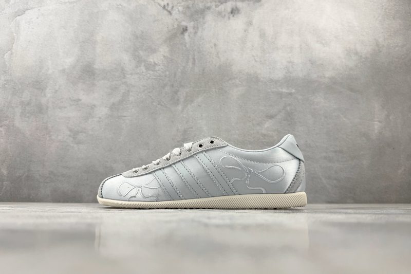 adidas originals ANFU