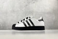 adidas originals Superstar 2
