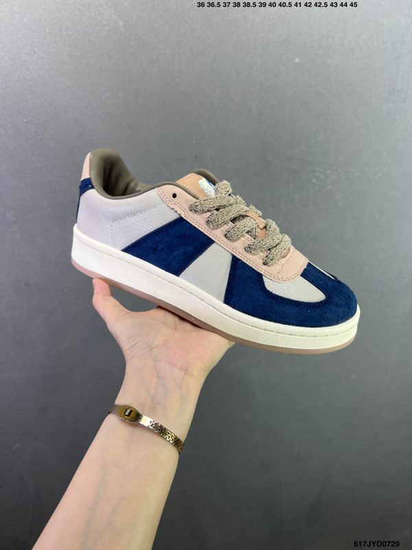 adidas originals × Whitaker Group BW 00s