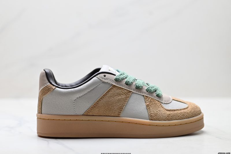adidas originals × Whitaker Group BW 00s +