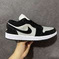 AIR JORDAN 1 Swoosh R
