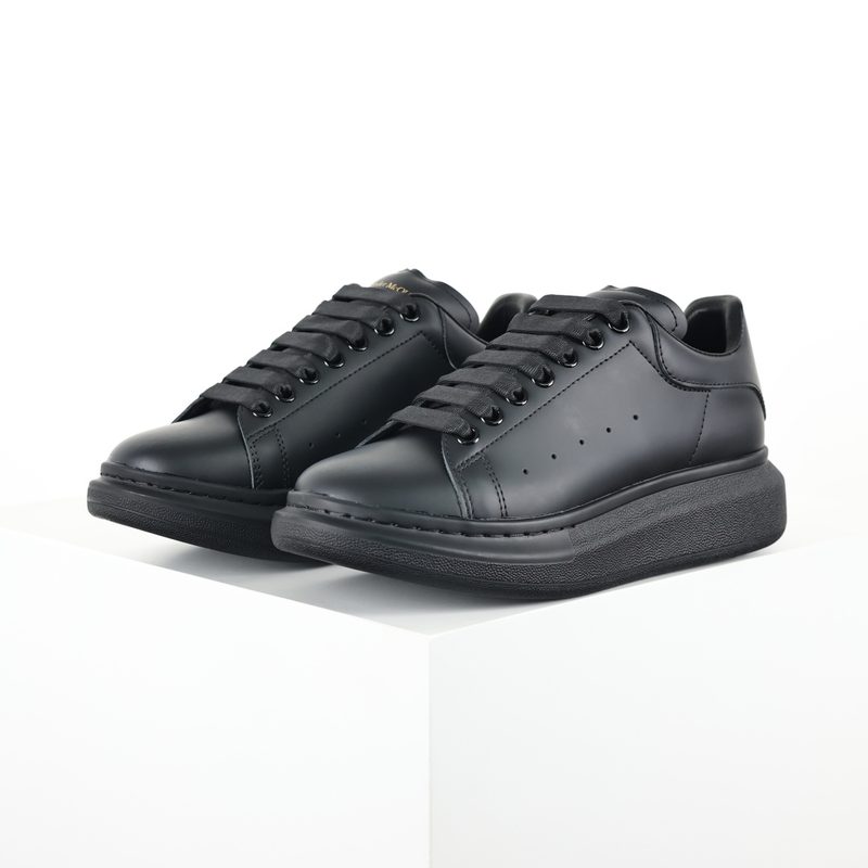Alexander McQueen “ ”