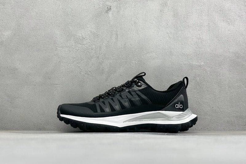 Alo Yoga Alo Runner Trail