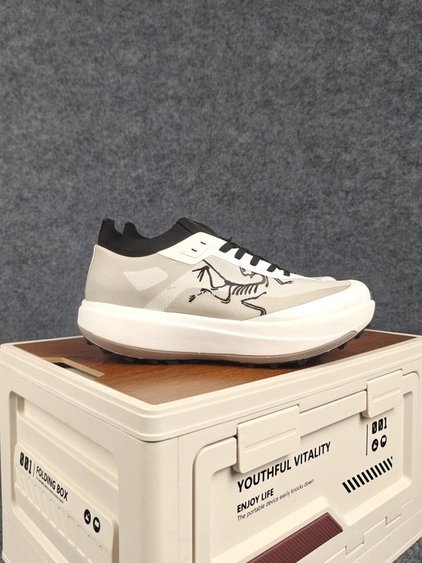 Arc'teryx KNORVAN SY “