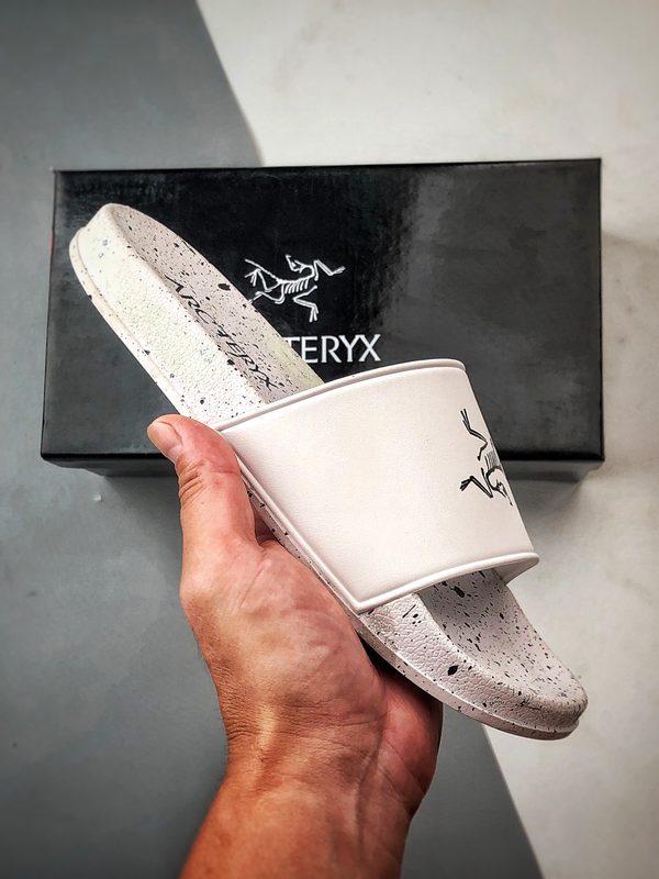 Arc'teryx Slipper