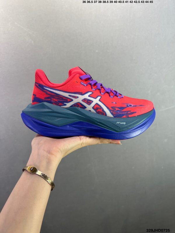 ASICS SUPERBLAST 3