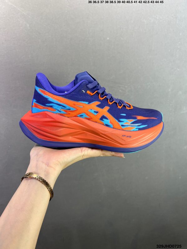 ASICS SUPERBLAST 3