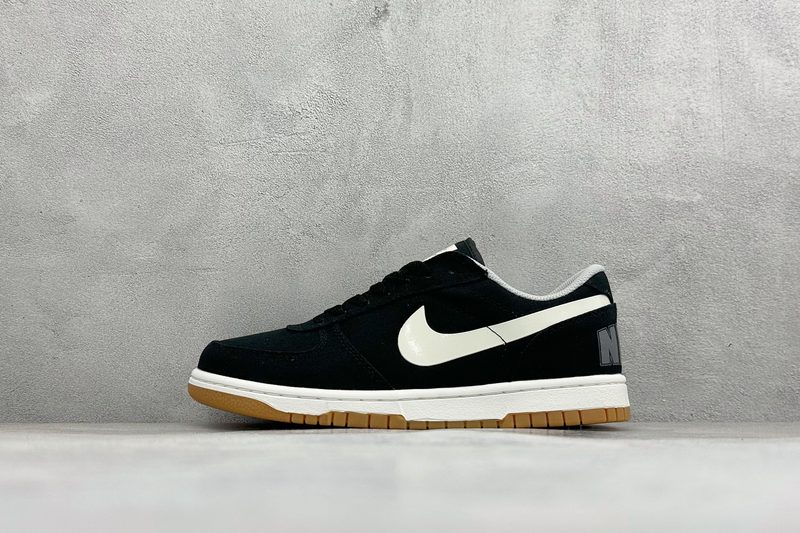 BIG NIKE LOW