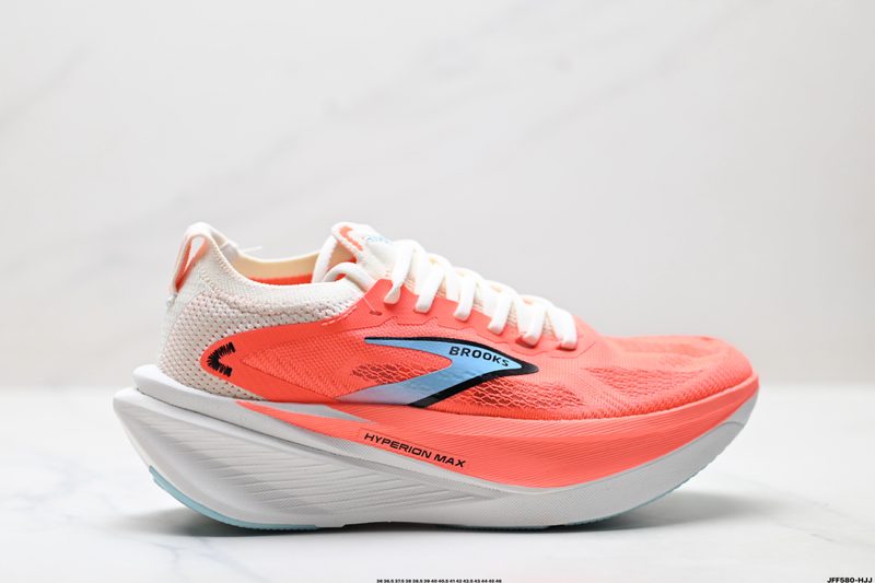 Brooks Hyperion Max 3 3