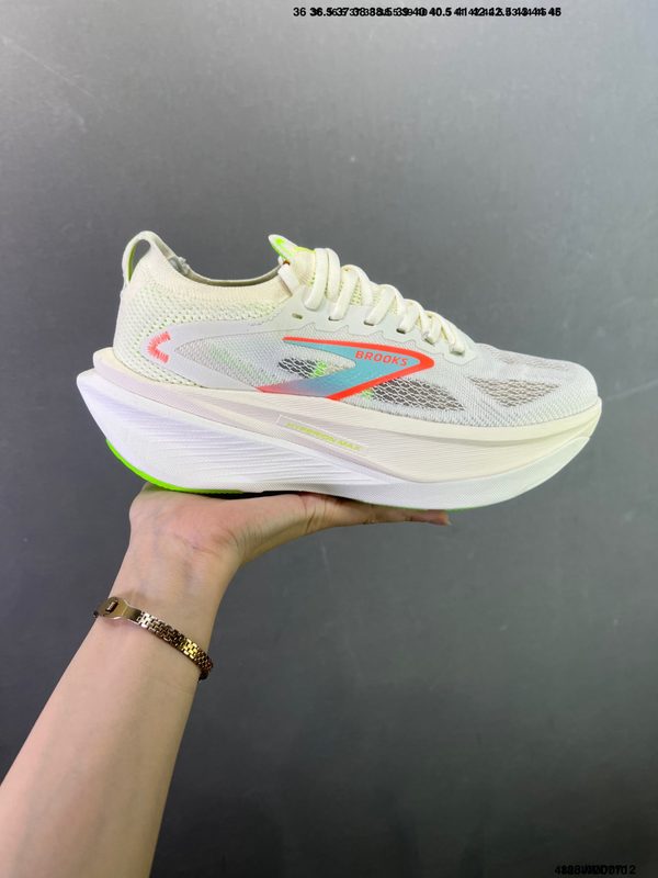 Brooks Hyperion Max 3 3
