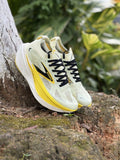 Brooks × PYNRS Hyperion Max 3