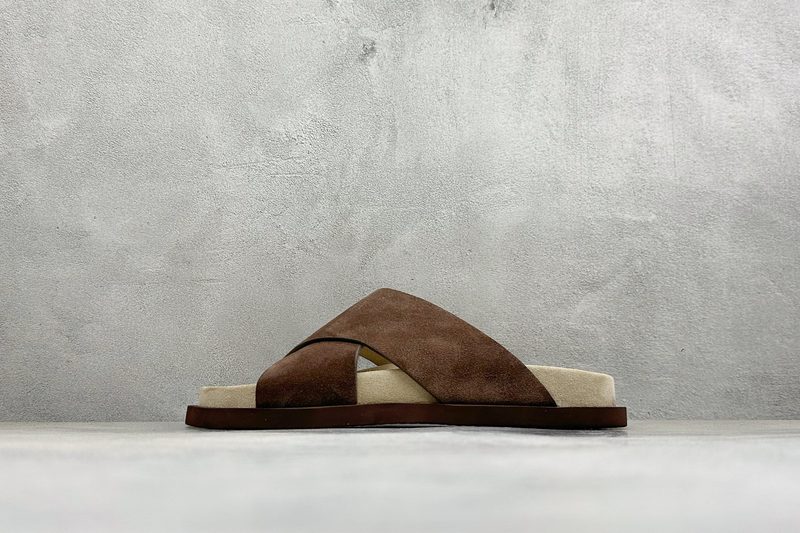 Brunello Cucinelli 26S . BC