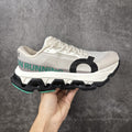 Cloudmonster “ ” Cloud Tec