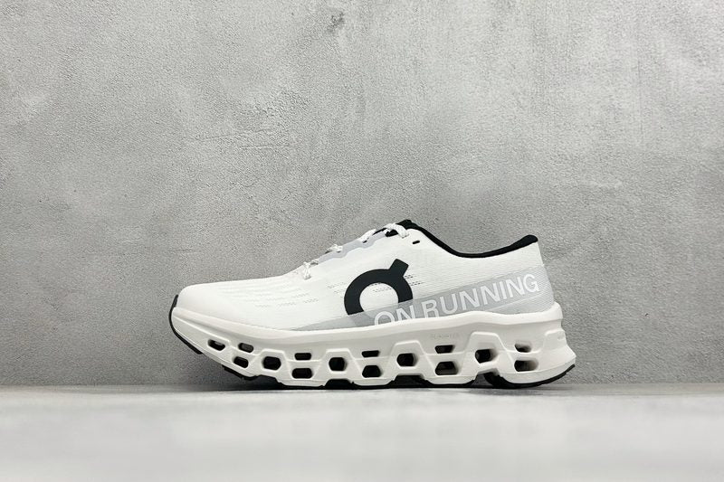 Cloudmonster “ ” Cloud Tec