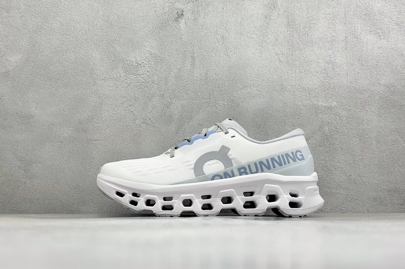 Cloudmonster “ ” Cloud Tec