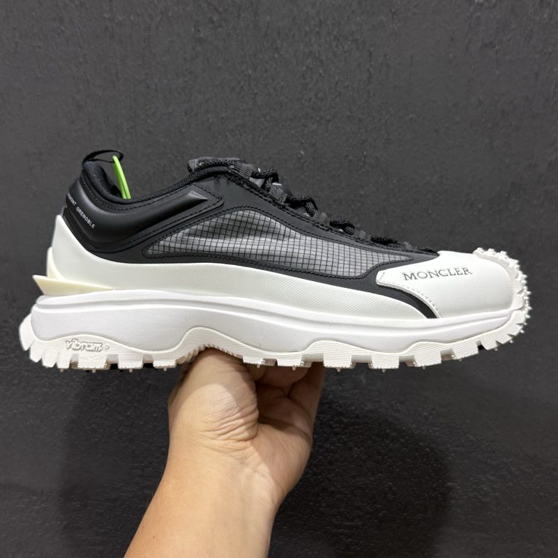 CORDURA GORE-TEX 3M Vibram