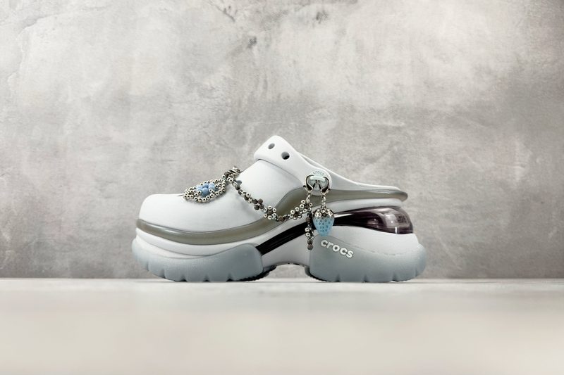 Crocs Super Bae