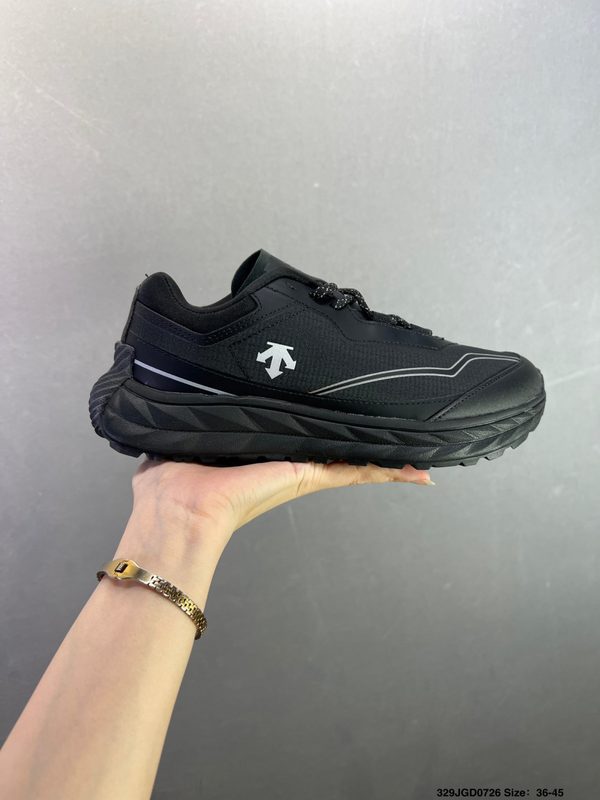 DESCENTE TERRAIND SLIP-ON