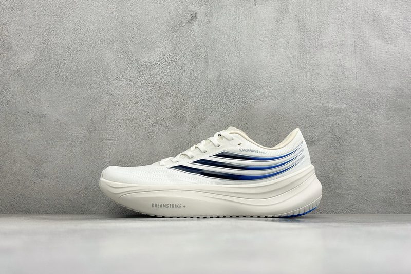 Dreamstrike+ Adiwear • • •