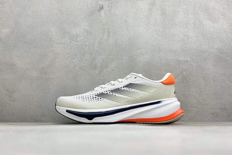 Dreamstrike+ Adiwear • • •