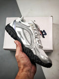 Fila/ Pebble