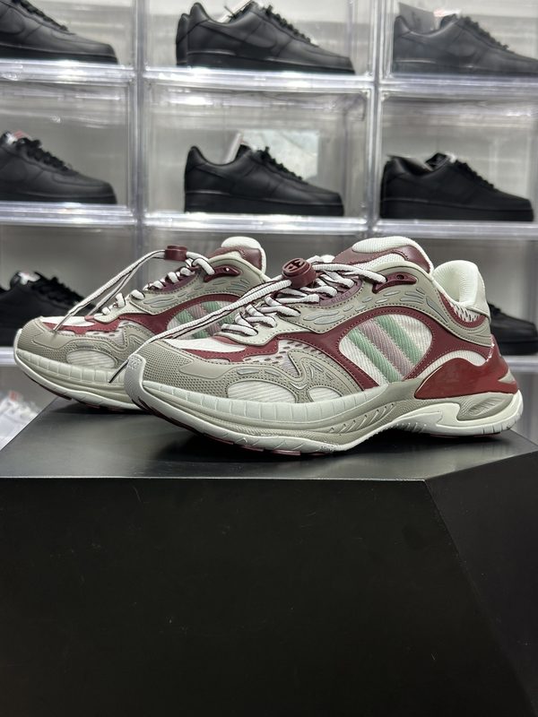 GUCCI Run Trainer 2.0