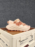 HOKA ONE ONE 2009 HOKA