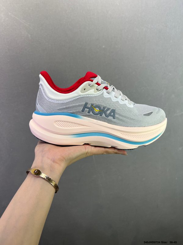 HOKA ONE ONE Bondi 9