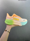 HOKA ONE ONE Bondi 9