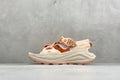 # HOKA ONE ONE DNA