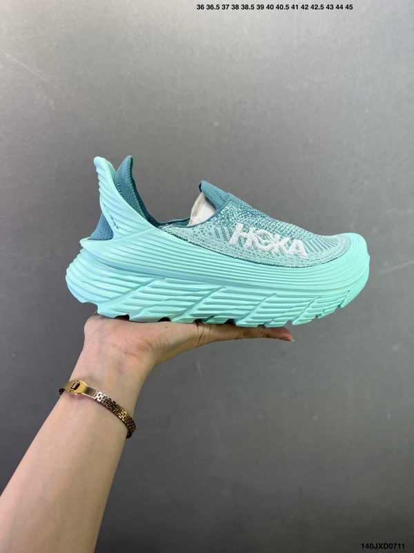HOKA ONE ONE Restore TC