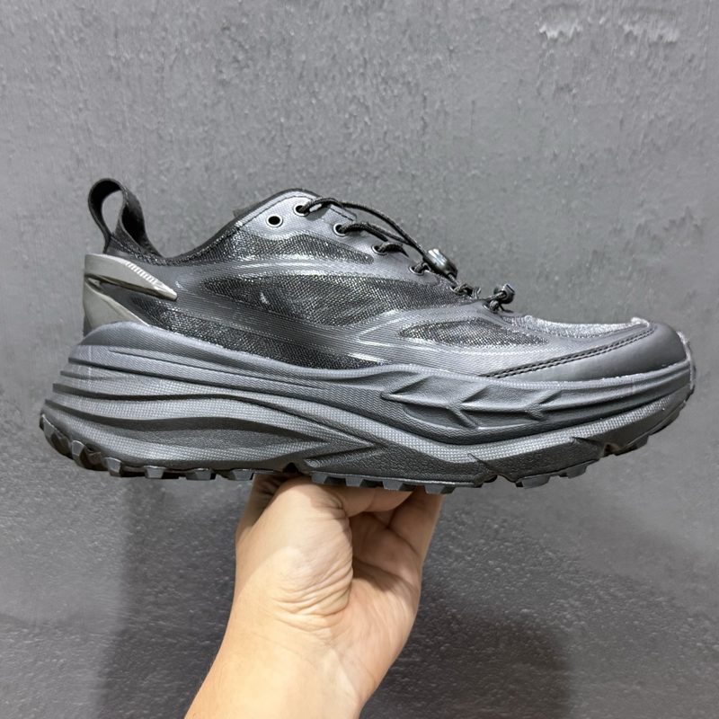HOKA ONE ONE Stinson One7