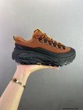 Hoka Tor Summit