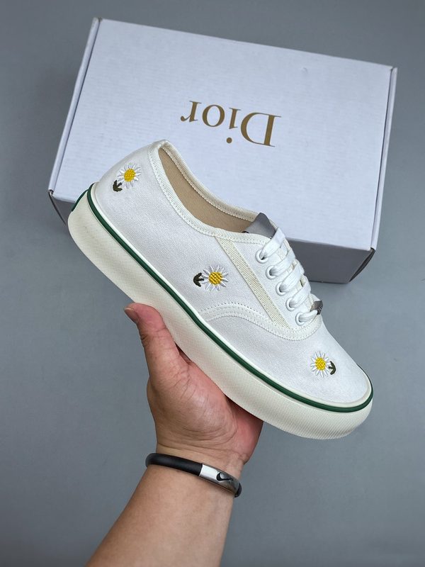 (Jonathan Anderson) Dior Saltwind