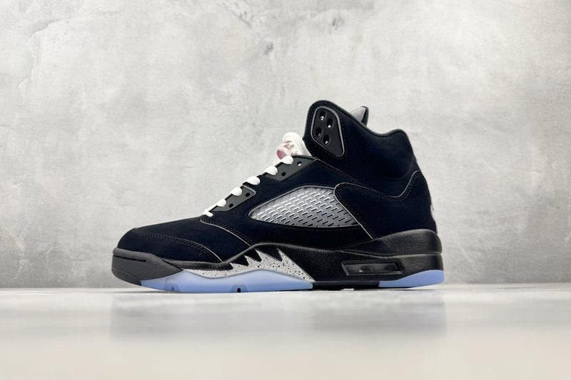Jordan Air Jordan 5 BLACK METALLIC REIMAGINED