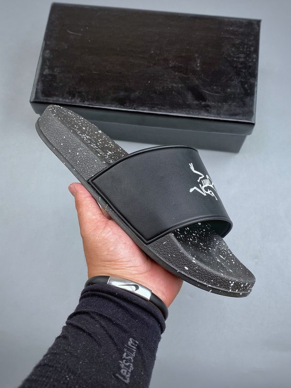 L ARC'TERYX