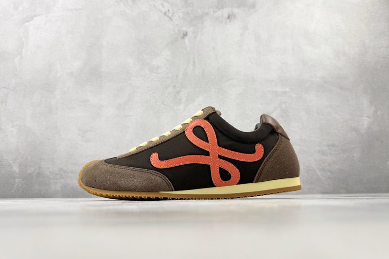 LOEWE Ballet Runner 2.0