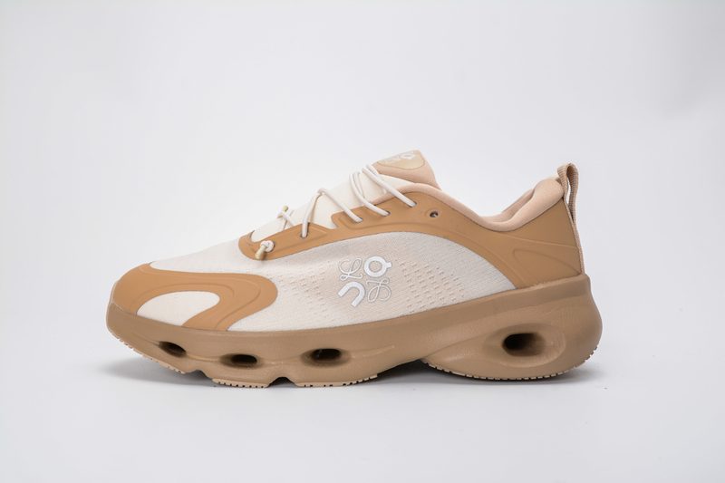 LOEWE x ON Cloudsolo
