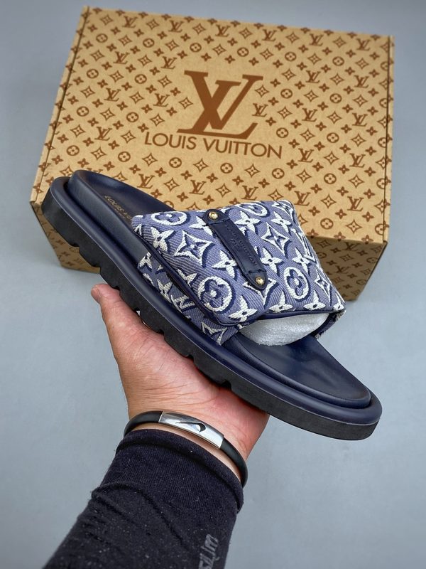LOUIS VUITTON 2026ss /Takashi Murakami x LOUIS VUITTON